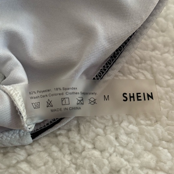 Swimsuit Bundle 6 Pieces Sz M/L - Picture 9 of 16